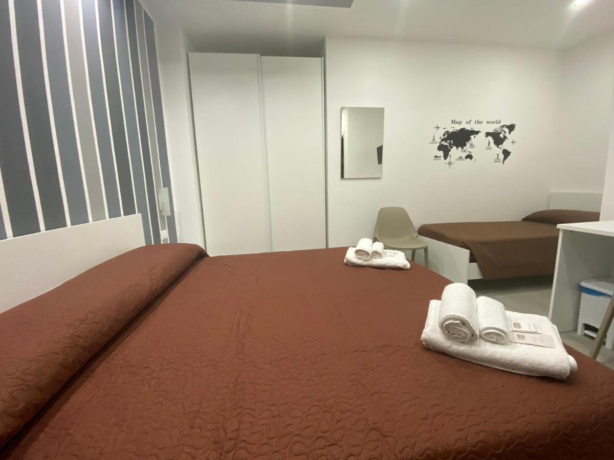 In Centro Rooms Vicino Cefalu Self-Chek-In Campofelice Di Roccella Exterior photo
