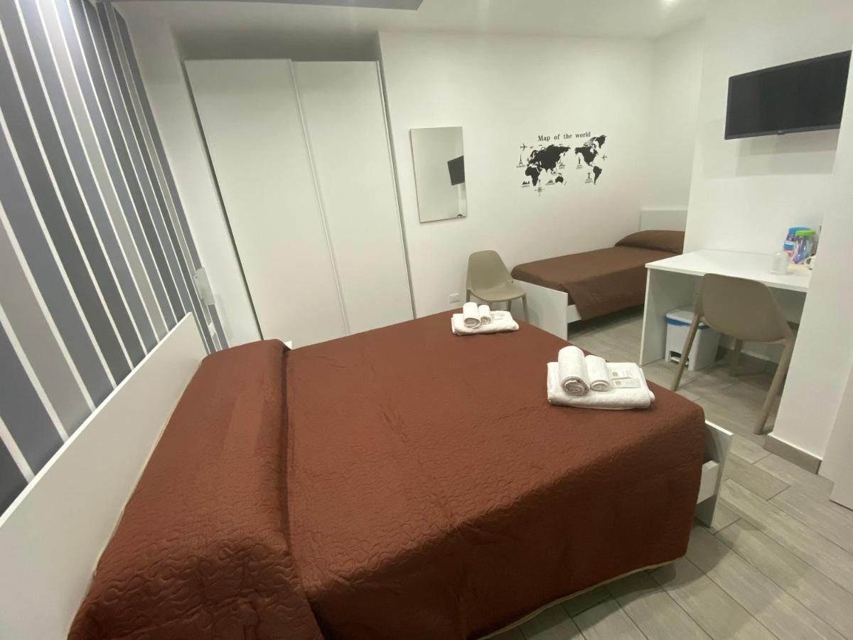 In Centro Rooms Vicino Cefalu Self-Chek-In Campofelice Di Roccella Exterior photo